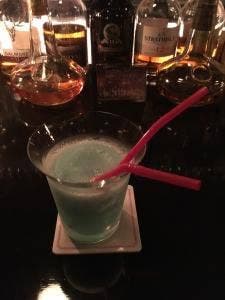 Bar FOUR SEASONS
