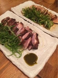 極上わら焼き料理と串カツ わら焼き部 梅新東店