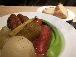 Bistro M Cube