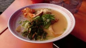 金龍ラーメン 御堂筋店