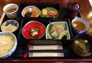 柚富の郷 彩岳館