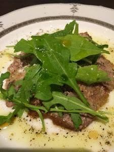 エス 小林