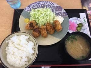たかべん食堂