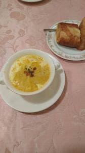 シェ ロアンヌ