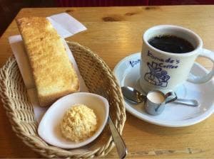 コメダ珈琲店 栄生駅前店
