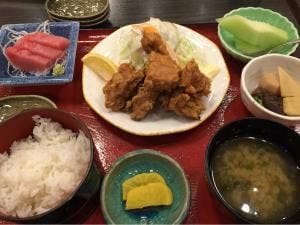 御食事処 大漁市場