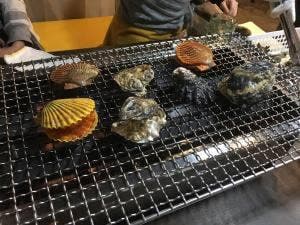 カキ焼きスペース おいんち