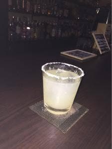 モノクローム