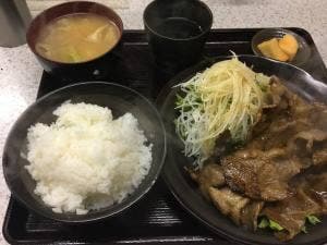 まる八