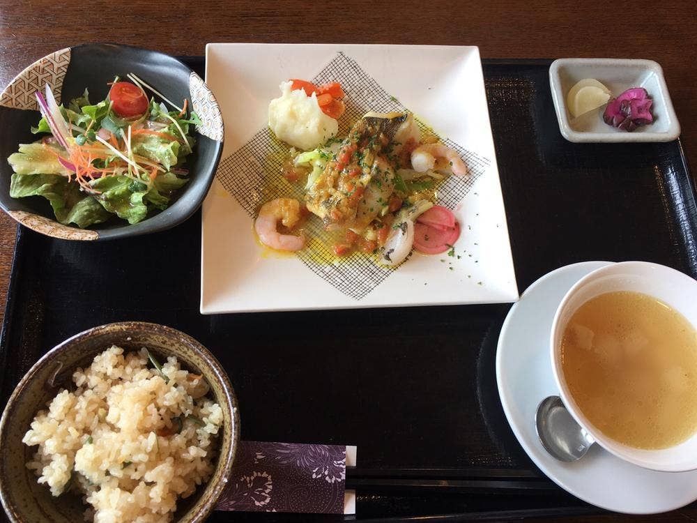 レストランふぁぶーる