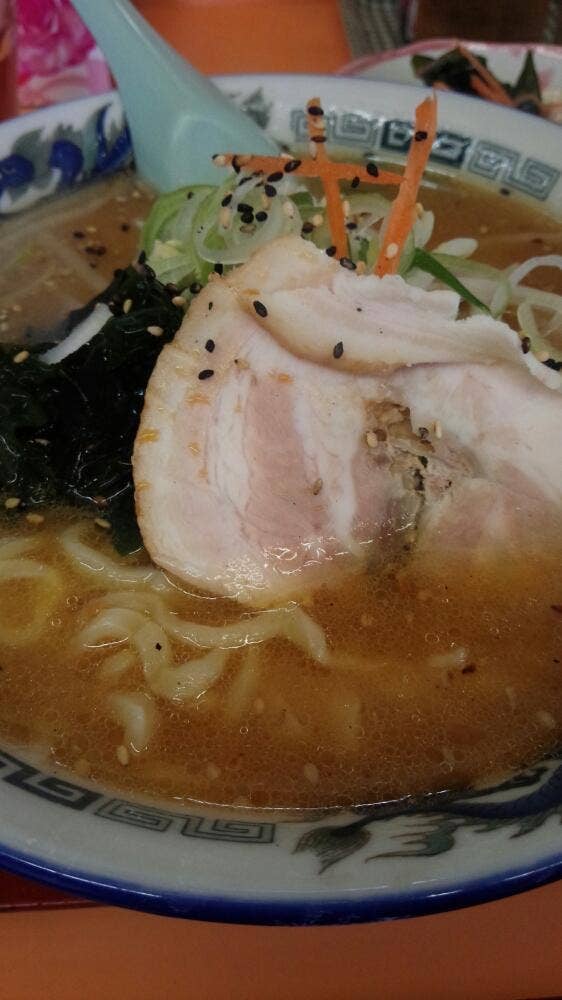 まことや