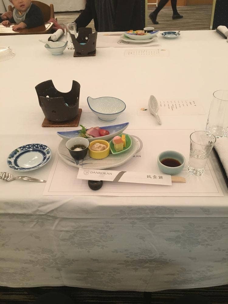 ホテル 談露館