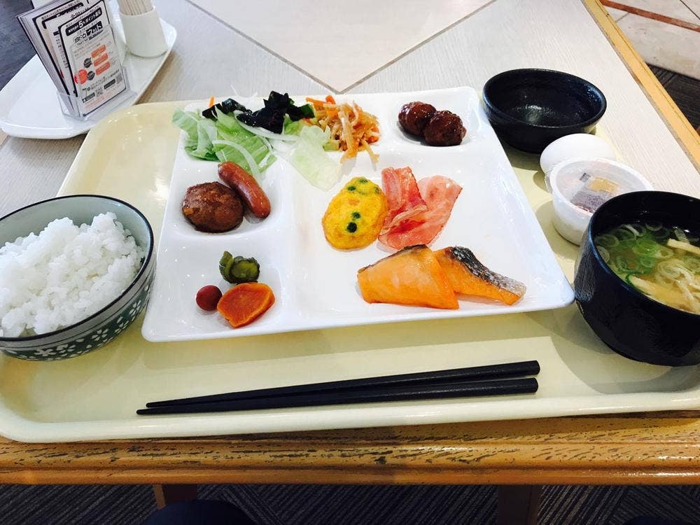 高崎ワシントンプラザ カフェ・ド・パリ