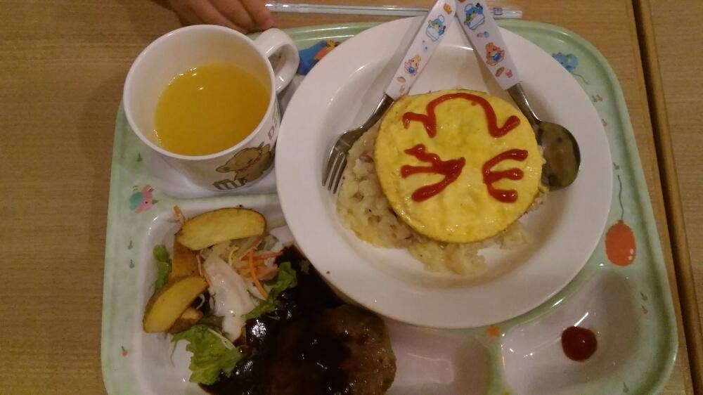 神戸元町ドリア イーアスつくば店