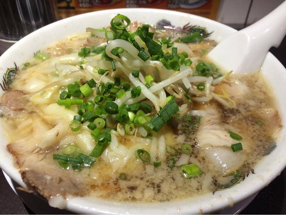 ラーメンステップ 都城本店