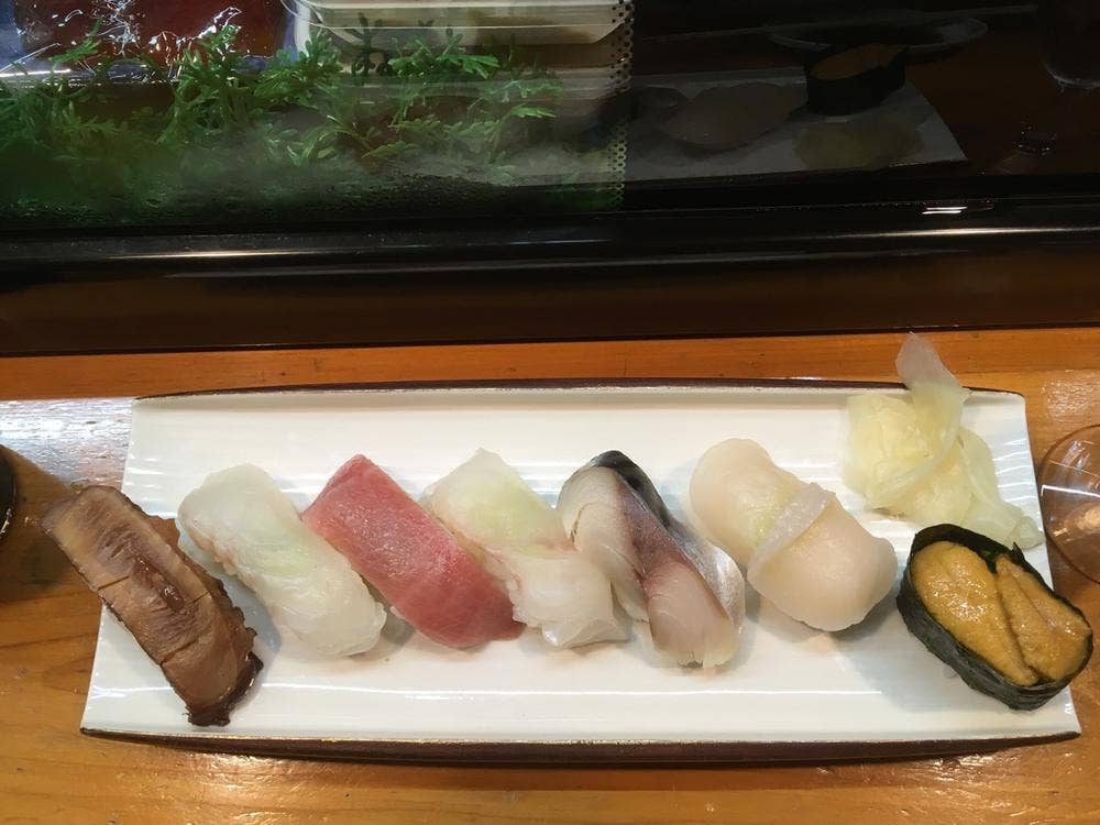 登仁角寿司