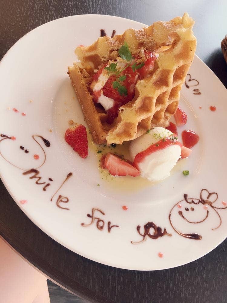 SoRa Cafe feat Waffle Cafe Sign