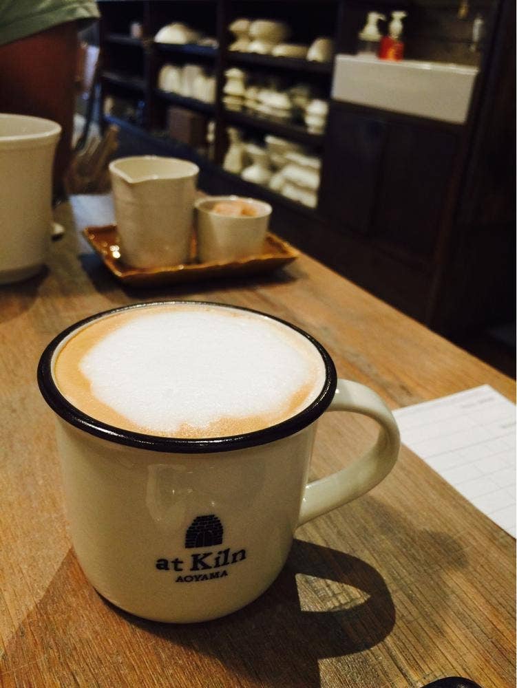 アットキルン 青山