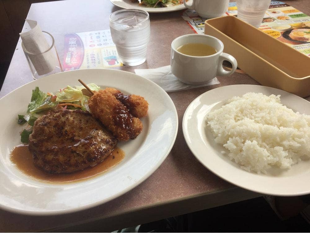 ガスト 尾道店