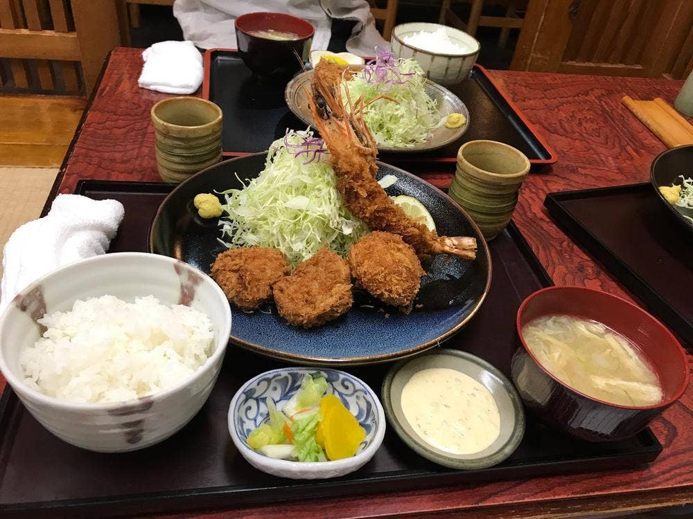 とんかつとんこ