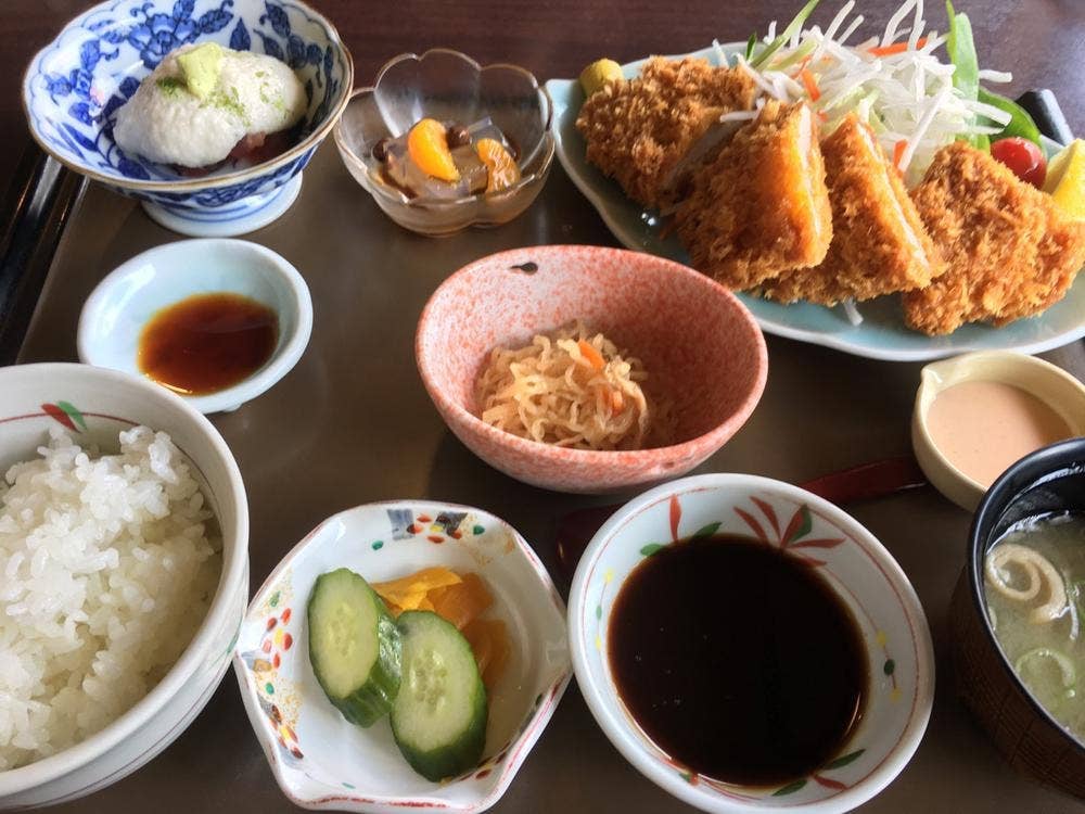 割烹 おきな