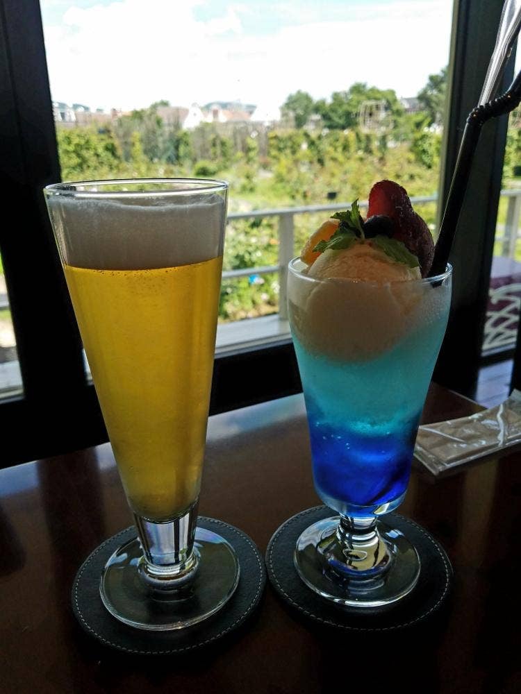 光のアートガーデン カフェ&バー ハウステンボス
