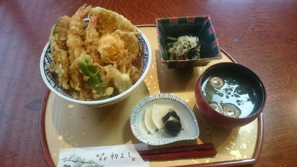 初よし