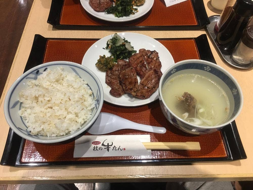 杜の牛たん