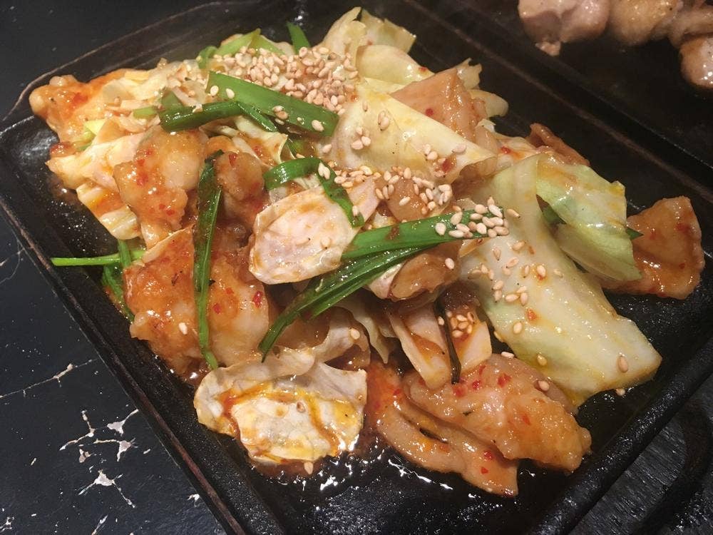 万作 博多本店