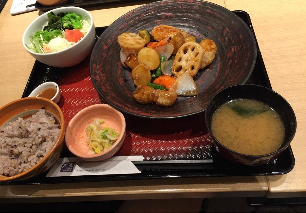 大戸屋ごはん処 四日市笹川店
