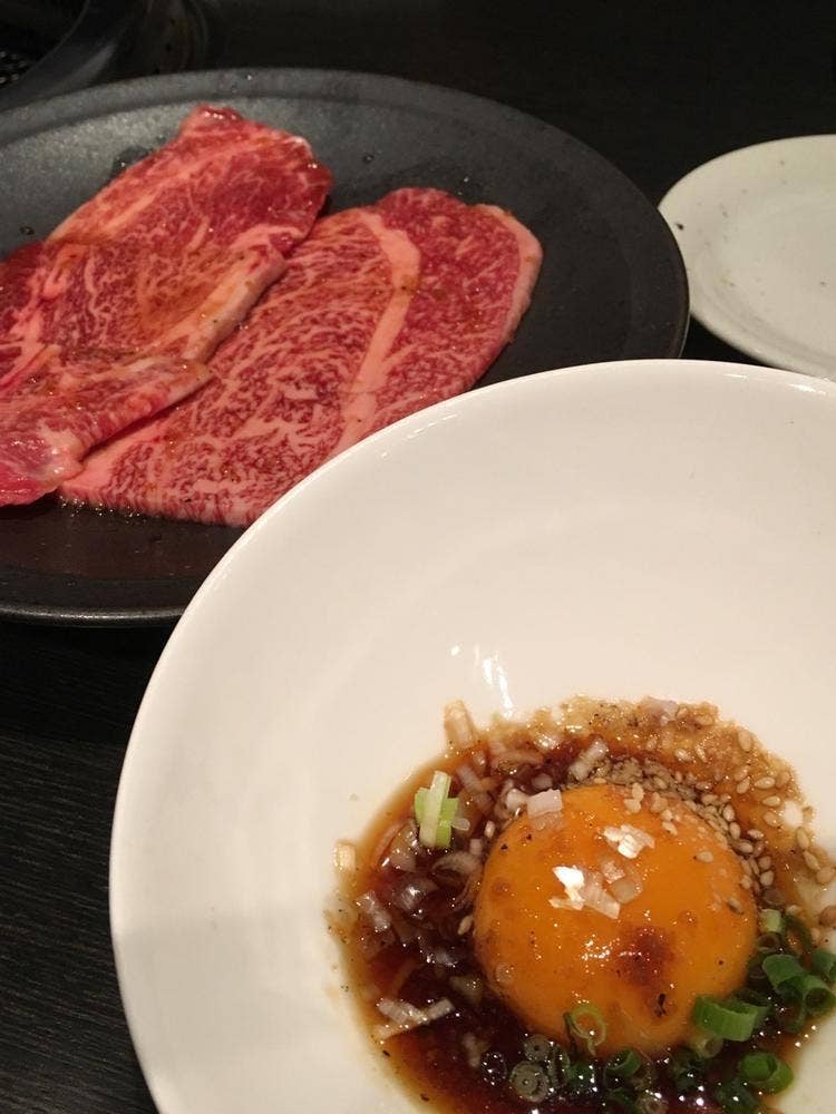 焼肉ダイニング ビンクロ