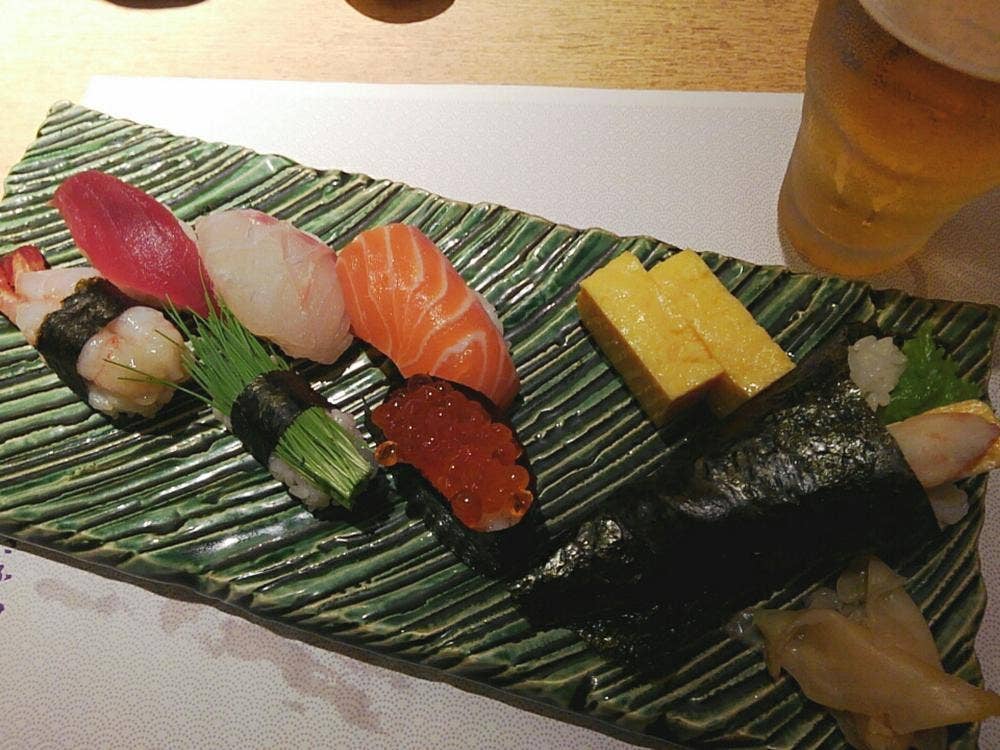 ぎふ初寿司 劇場通り店