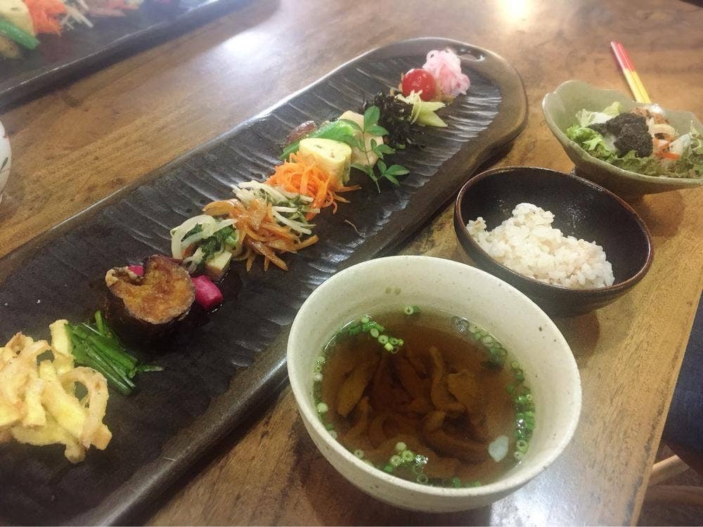 薬膳茶房オーガニックごうだ