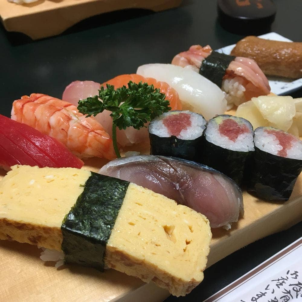 新富鮨 築地店