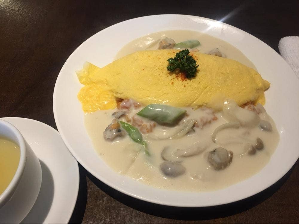 MIRAI restaurant&cafe