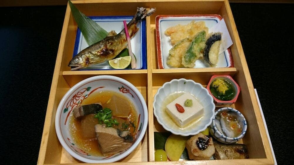 秋田屋