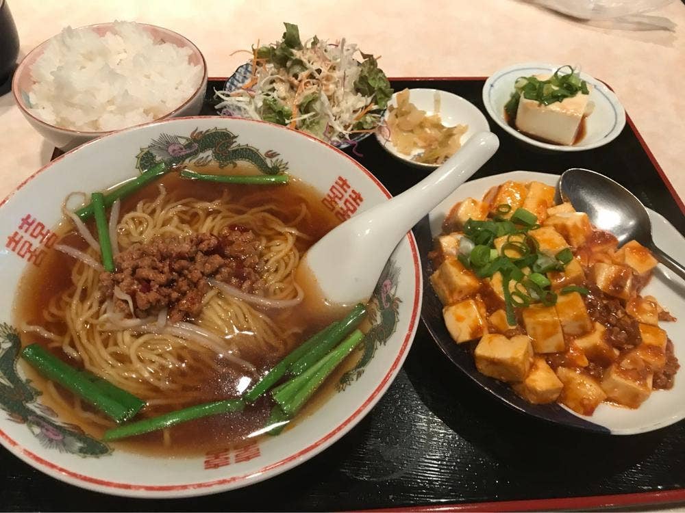 台湾料理 シンシン