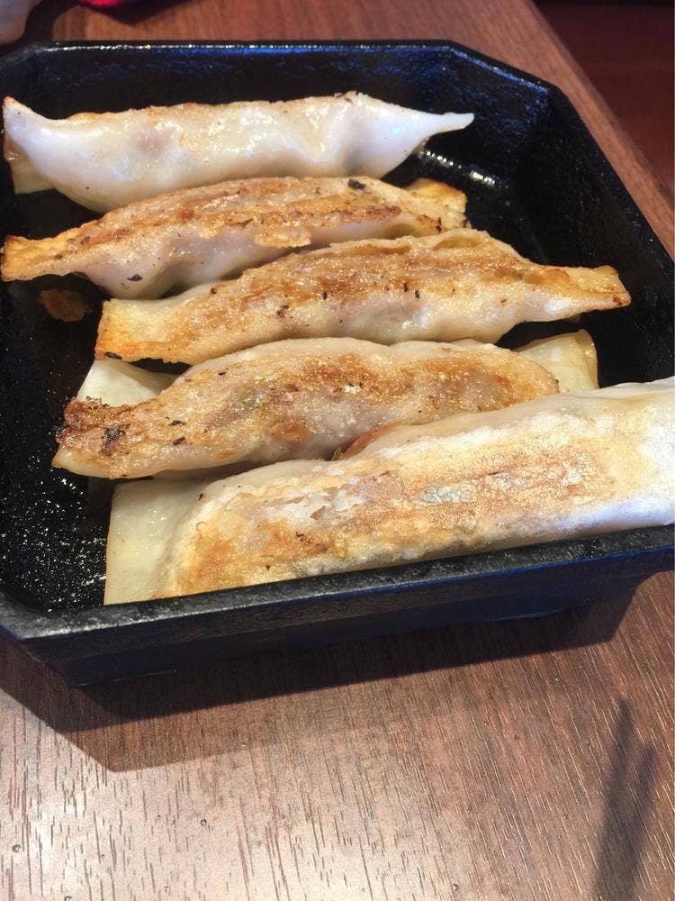 紅虎餃子房 アウトレットモールあしびなー店
