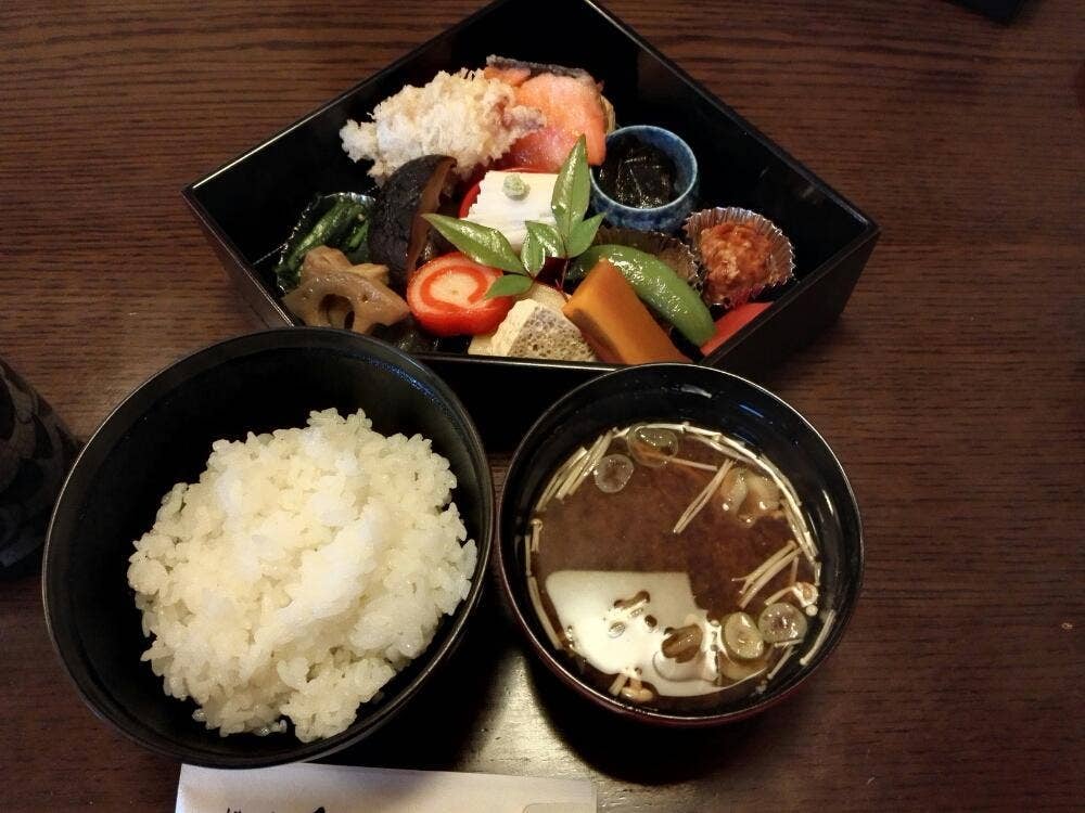 なかむら