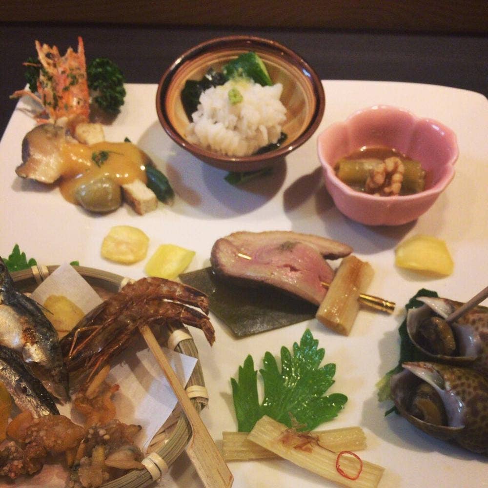 萬代