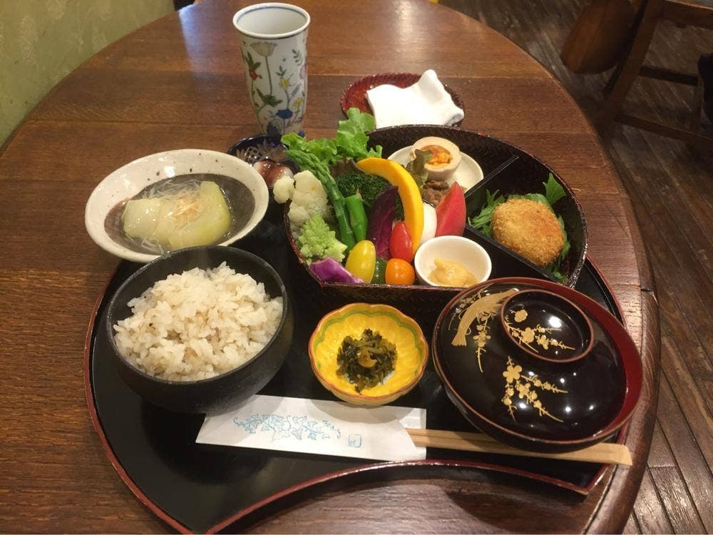 エ モトマチ
