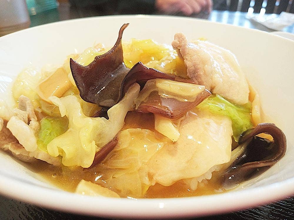 張華亭