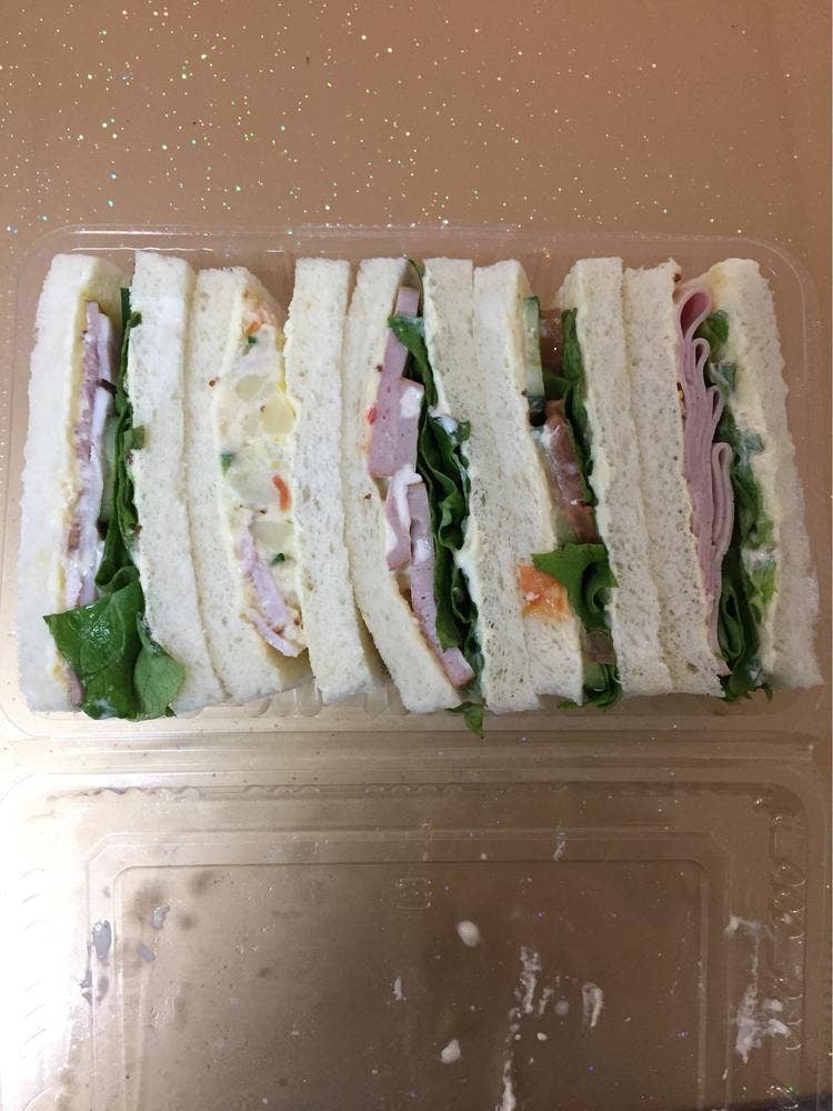 MOUTOM 西千葉店