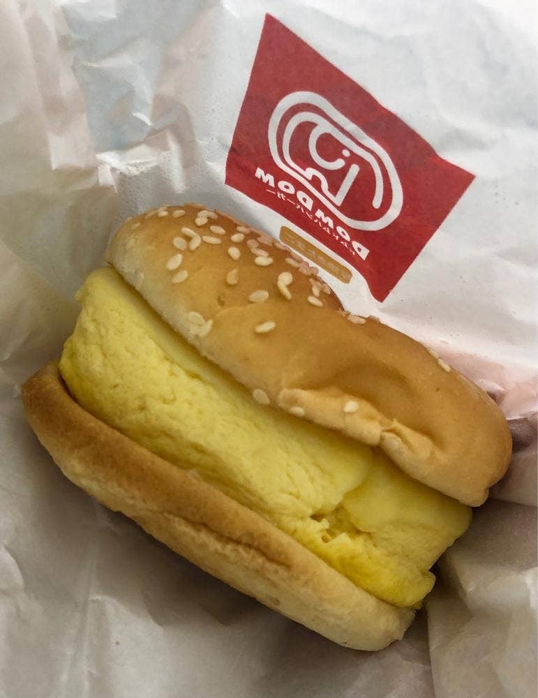ドムドムハンバーガー イオン吹田店