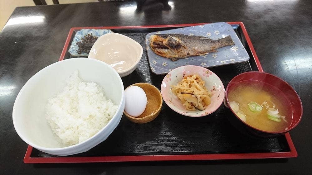 村の駅 よもっと