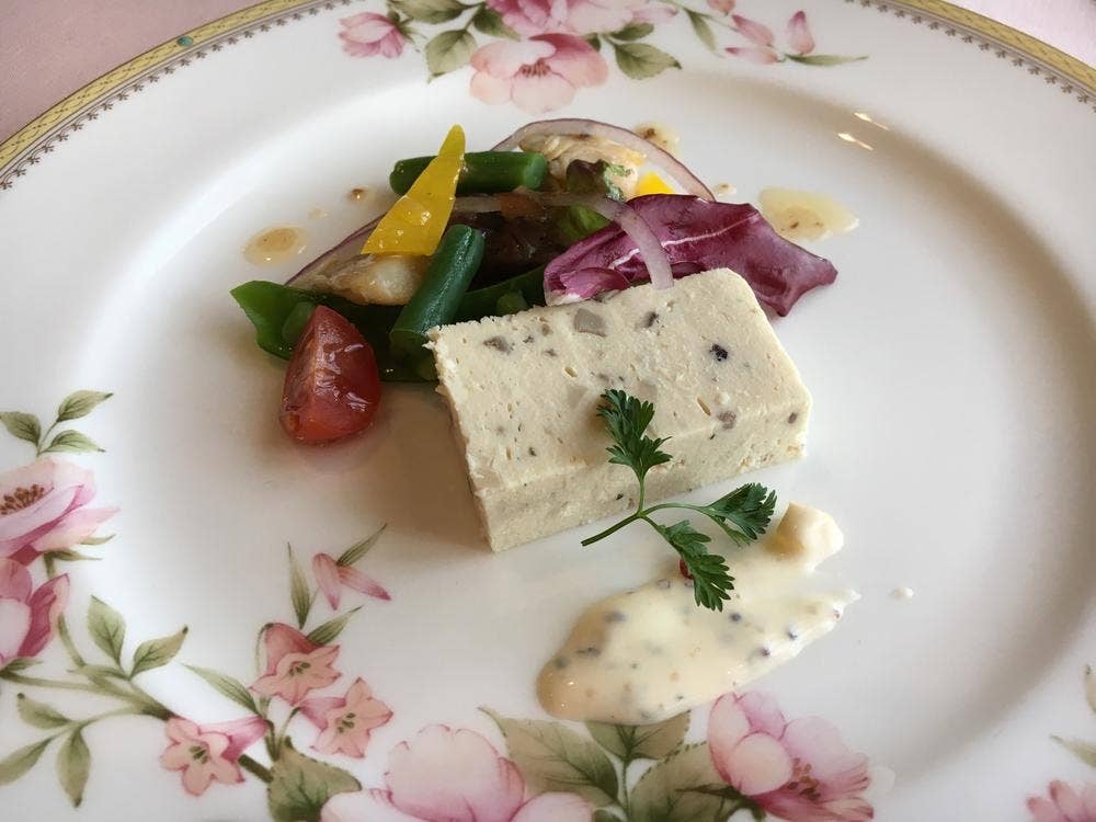 フランス料理 レストラン ポールロジェ