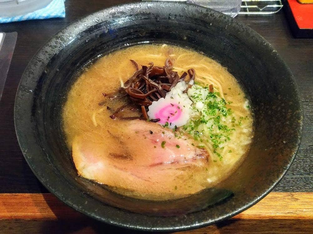 琉家 栄町店
