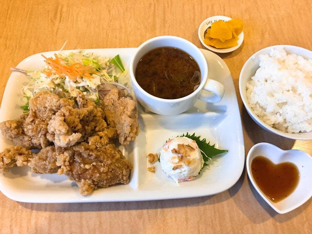 ひゃくにんきっさ、