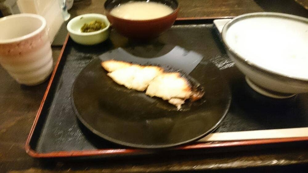 築地鮮魚居酒屋 八四六