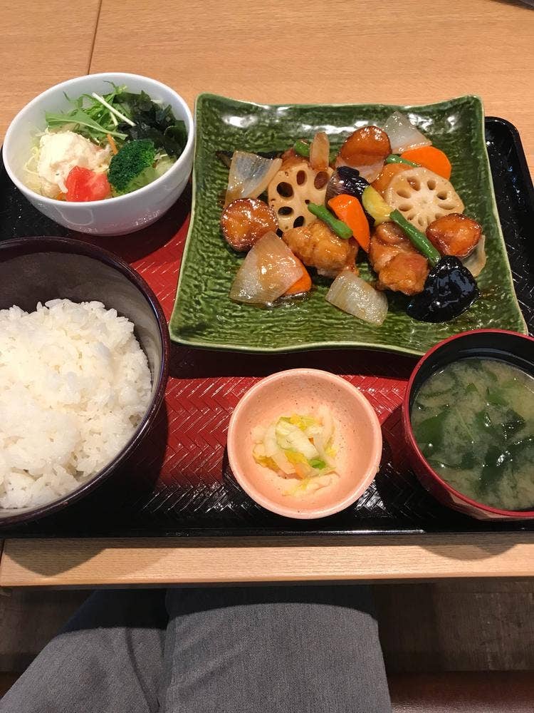 大戸屋ごはん処 新潟女池店